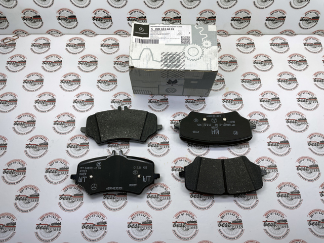 0004236801 Mercedes Колодки тормозные дисковые комплект