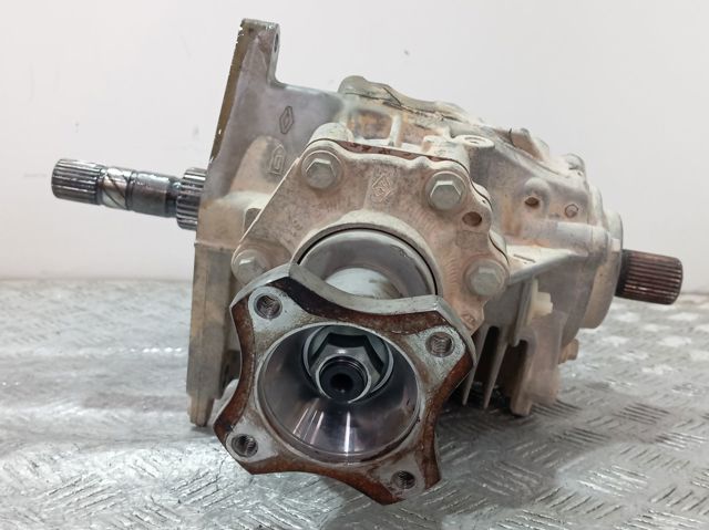 Renault (RVI) 331175457R