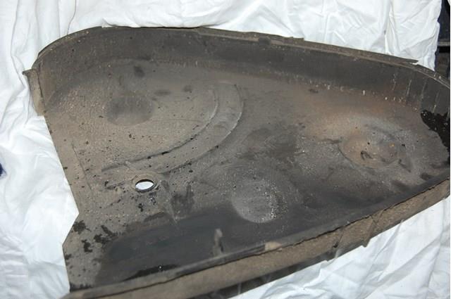 Верхний кожух ремня ГРМ 028109123E VAG