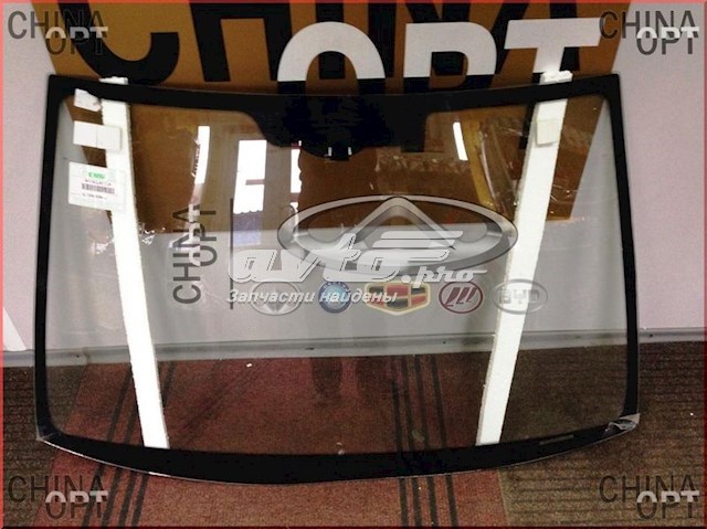 Автостекло на Geely Mk  