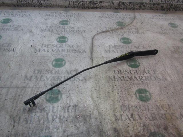 Поводок стеклоочистителя 1731536 Ford