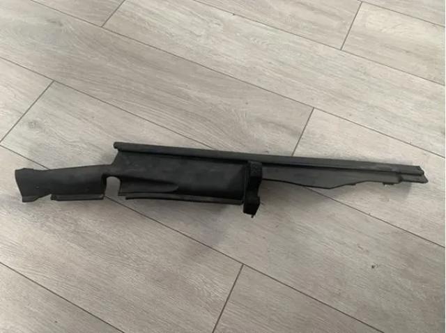 638285NA0A Nissan/Infiniti Уплотнитель крыла