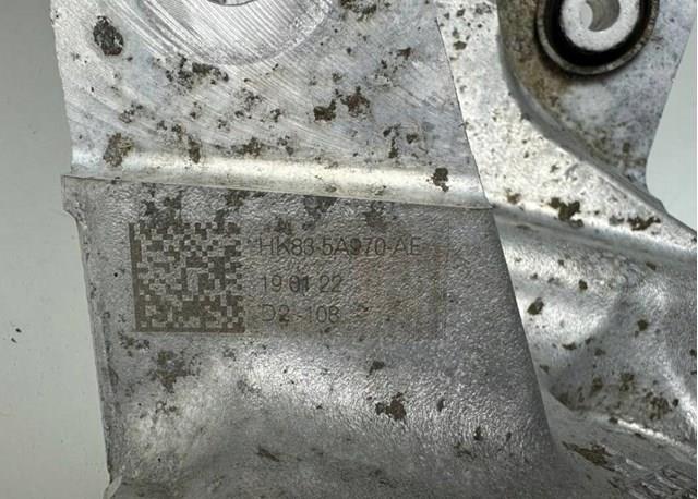 Цапфа поворотная правая Land Rover LR090542 цена, от 135.59 USD