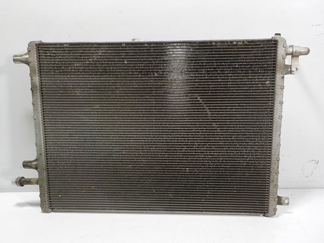 LR112874 Land Rover Радиатор охлаждения двигателя, дополнительный