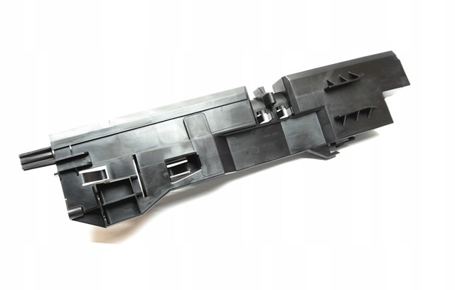 Кронштейн радиатора правый Signeda PBM01015AR цена, от 34.79 USD