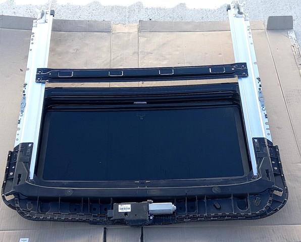 Люк в сборе Mazda BBM669810A цена, от 366.82 USD