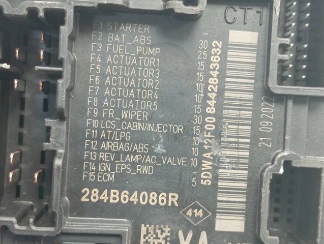 Купить 284B64086R Renault (RVI) Монжатный блок реле