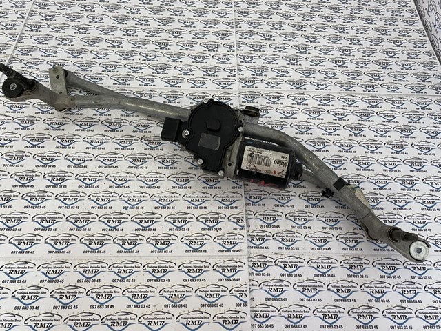 Купить LR093421 Land Rover Трапеция дворников
