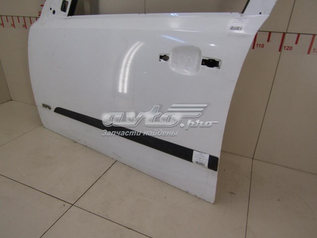 Porta dianteira esquerda 13208421 Opel