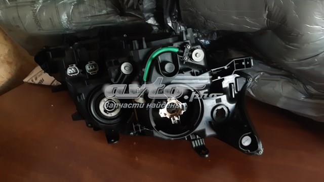 Левая фара 811700E160 Toyota