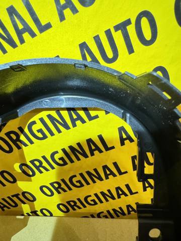 GBVH50716 Mazda Кронштейн эмблемы решетки радиатора