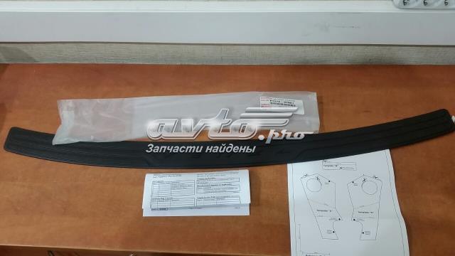 Накладка бампера заднего Toyota PT2780T091