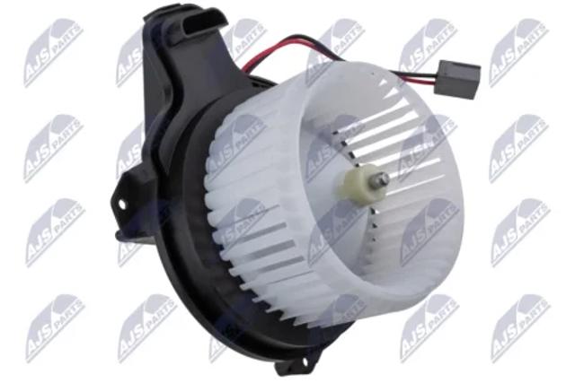 Моторчик печки NRF 34631