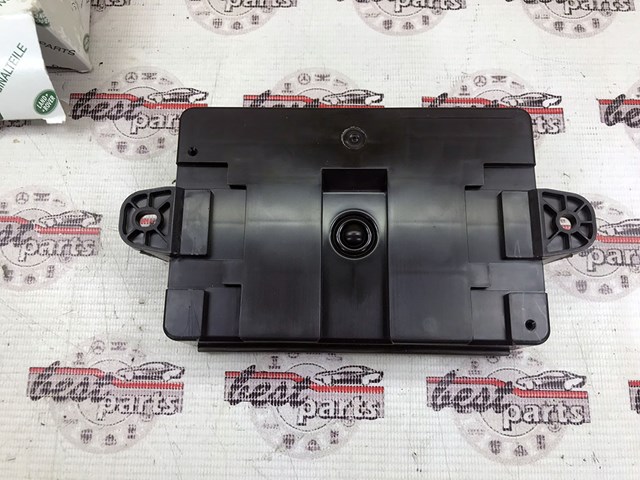 Купить LR071651 Land Rover 