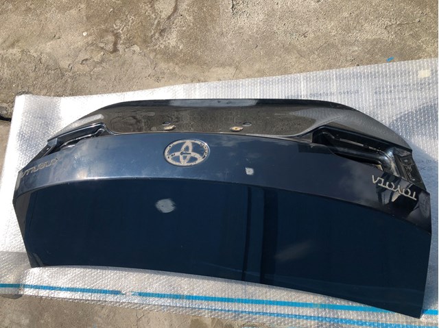 Крышка багажника Toyota 6440102A31 цена, от 300.88 USD