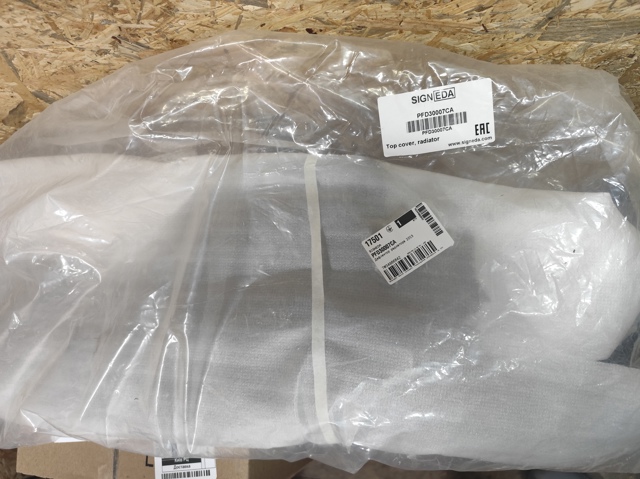 PFD30007CA Signeda Заглушка бампера буксировочного крюка задняя