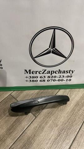 Ручка двери передней наружная правая 0997602001 Mercedes