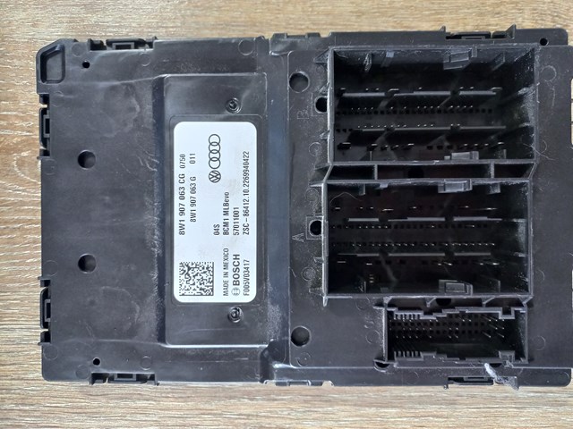  VAG 8W1907063CG цена, от 317.44 USD