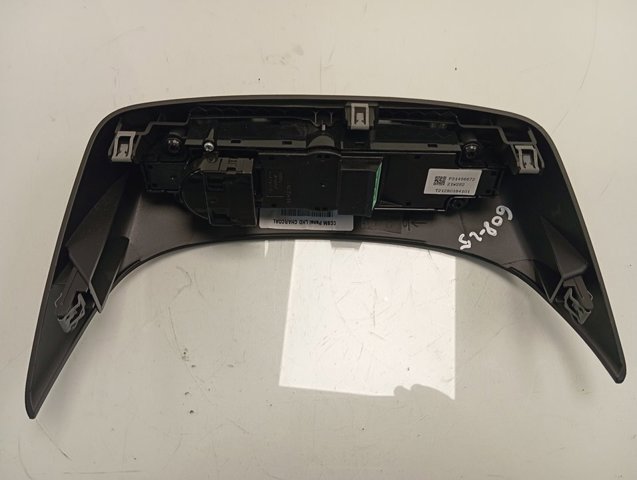 Блок управления кондиционером 31456672 Volvo