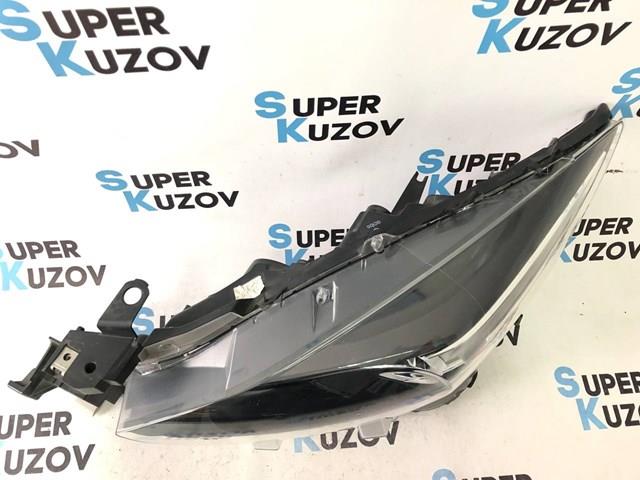 Купить BACS510L0D Mazda Фара левая передняя