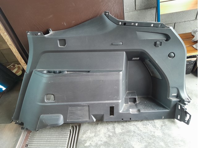 Облицовка багажного отсека правая VAG 3CN86703482V цена, от 88.98 USD