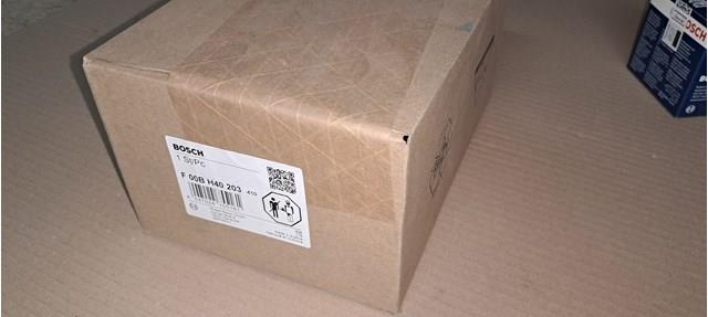 F00BH40203 Bosch Насос AD BLUE