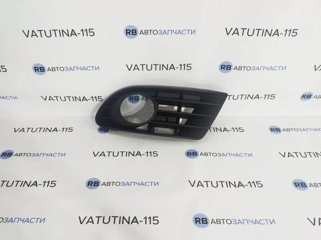 Заглушка противотуманки передней правой FPS FP7418912