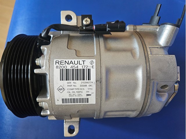 926002352R RENAULT Compresor de aire acondicionado original y equivalente