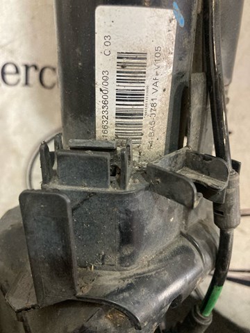  Mercedes A1663204266