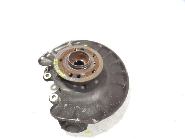 Кулак поворотный левый Mercedes A1663500408