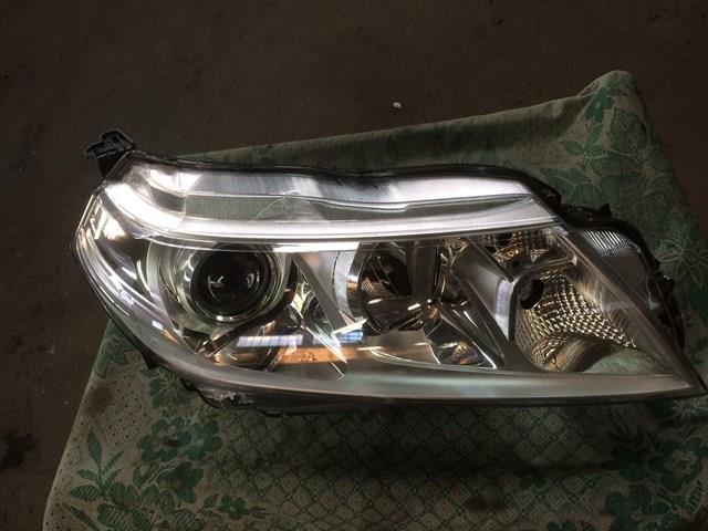 3512054P00000 Suzuki Фара передняя правая