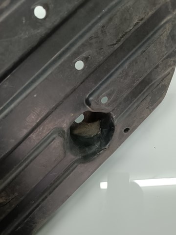 5839833010 Toyota 