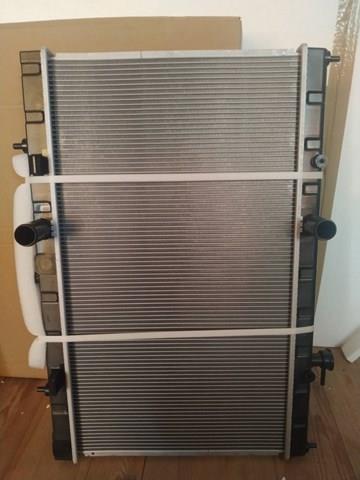Радиатор охлаждения Polcar 27X1081