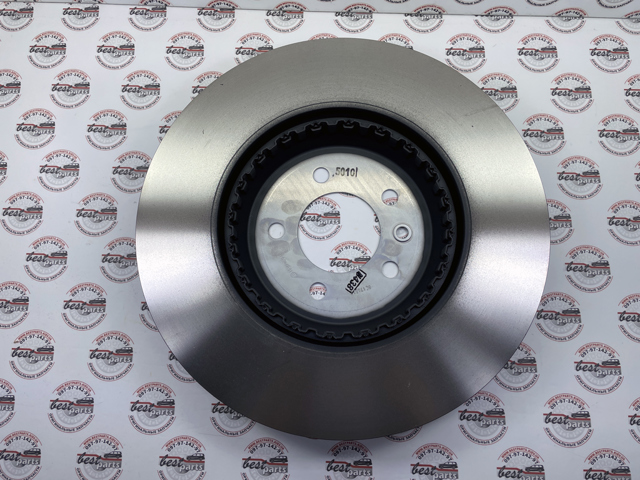 Тормозные диски LR153556 Land Rover