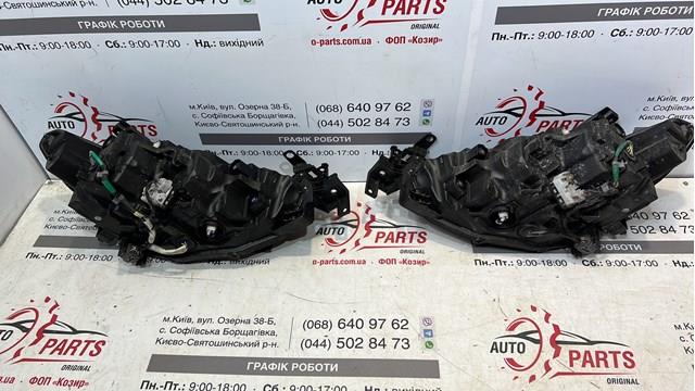 GSJ451031B Mazda Фара передняя правая