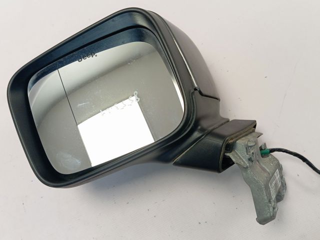  735613137 Chrysler