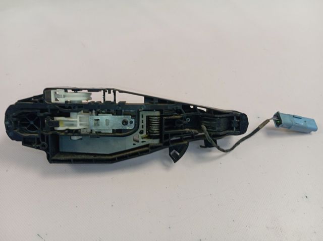 Ручка двери задней наружная левая 967853221T Peugeot/Citroen