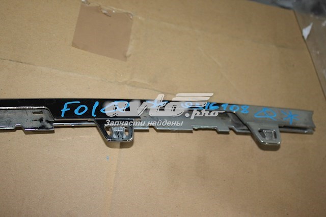 Купить 51117295272 BMW Накладка бампера переднего правая