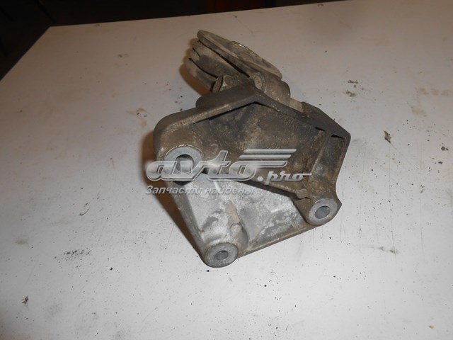 11360JD70A Nissan/Infiniti Coxim (suporte) traseiro de motor