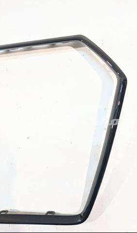Решетка радиатора 8W0853651A3FZ VAG
