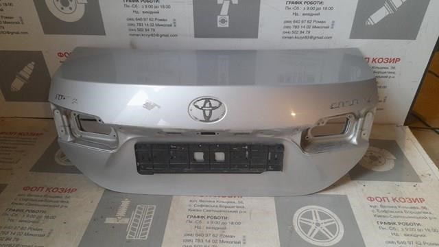 Tampa de porta-malas Toyota 6440102A31 preço, a partir de 289,83 USD