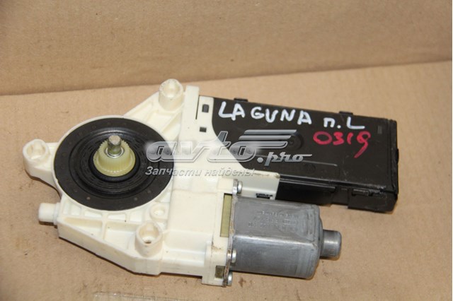 Motor ventanilla coche, puerta delantera izquierda 807311420R RENAULT