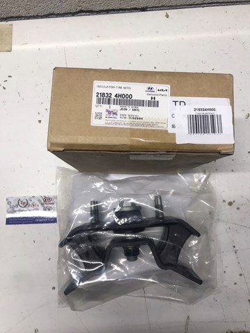 Купить 218324H000 Hyundai/Kia Подушка коробки