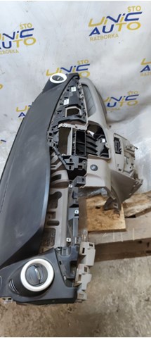 Купить 681000711R Renault (RVI) 