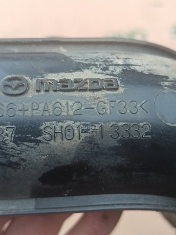 Шланг интеркуллера Mazda SH0113332