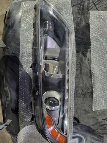 Левая фара 921014U650 Hyundai/Kia