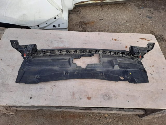 Накладка передней панели (суппорта радиатора) верхняя Citroen C-Elysee седан (2013 - 2026) цена, от 79.32 USD