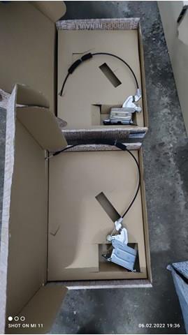 5051590 Autotechteile Замок двери боковой сдвижной левой