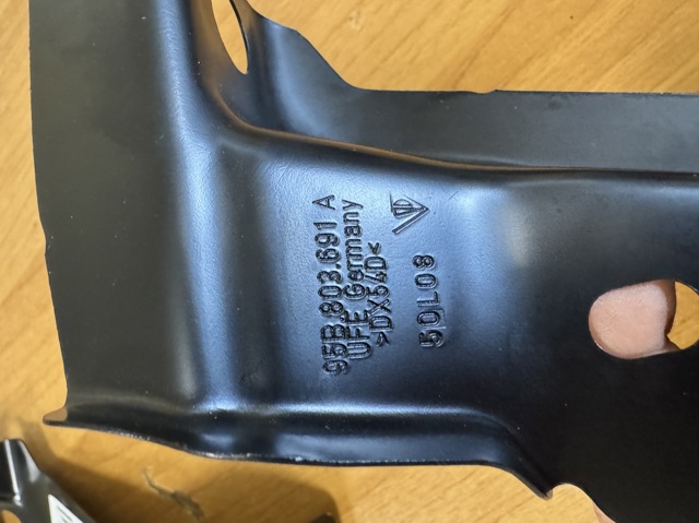 95B803691AYGRV Porsche 