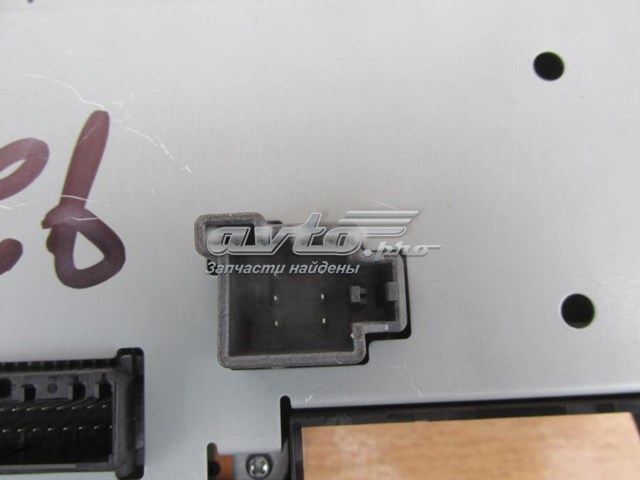  Land Rover BJ3214C239FC цена, от 181.92 USD
